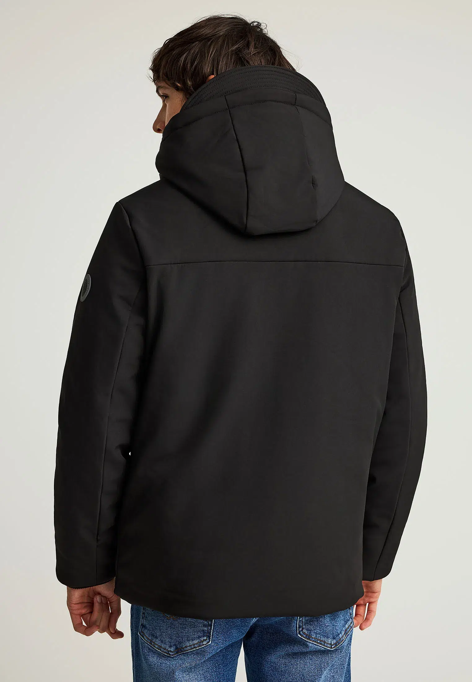 FBM012-015-01_BLACK_3