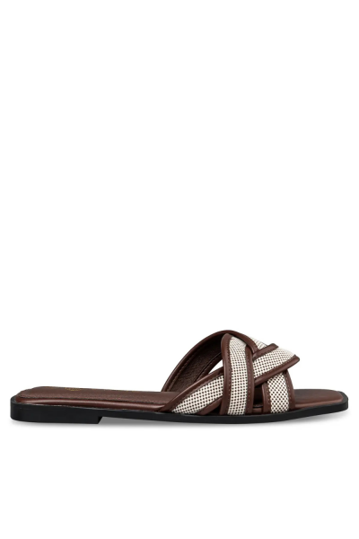 Envie Flat Sandals