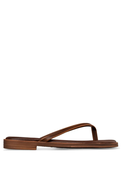 Envie Flat Sandals