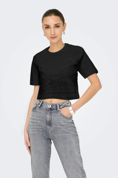 Only Betsy Ss Top With Lace
