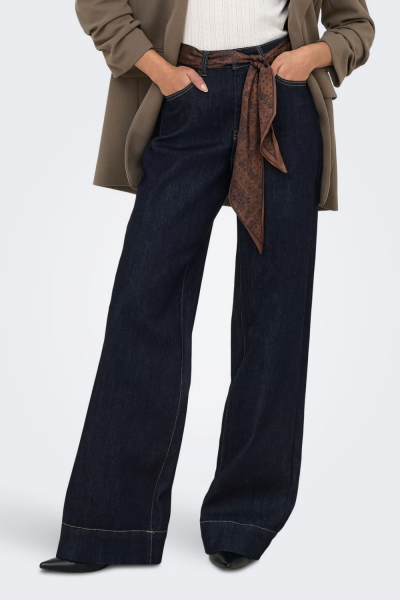 Only Madison Blush Jeans With Scarf